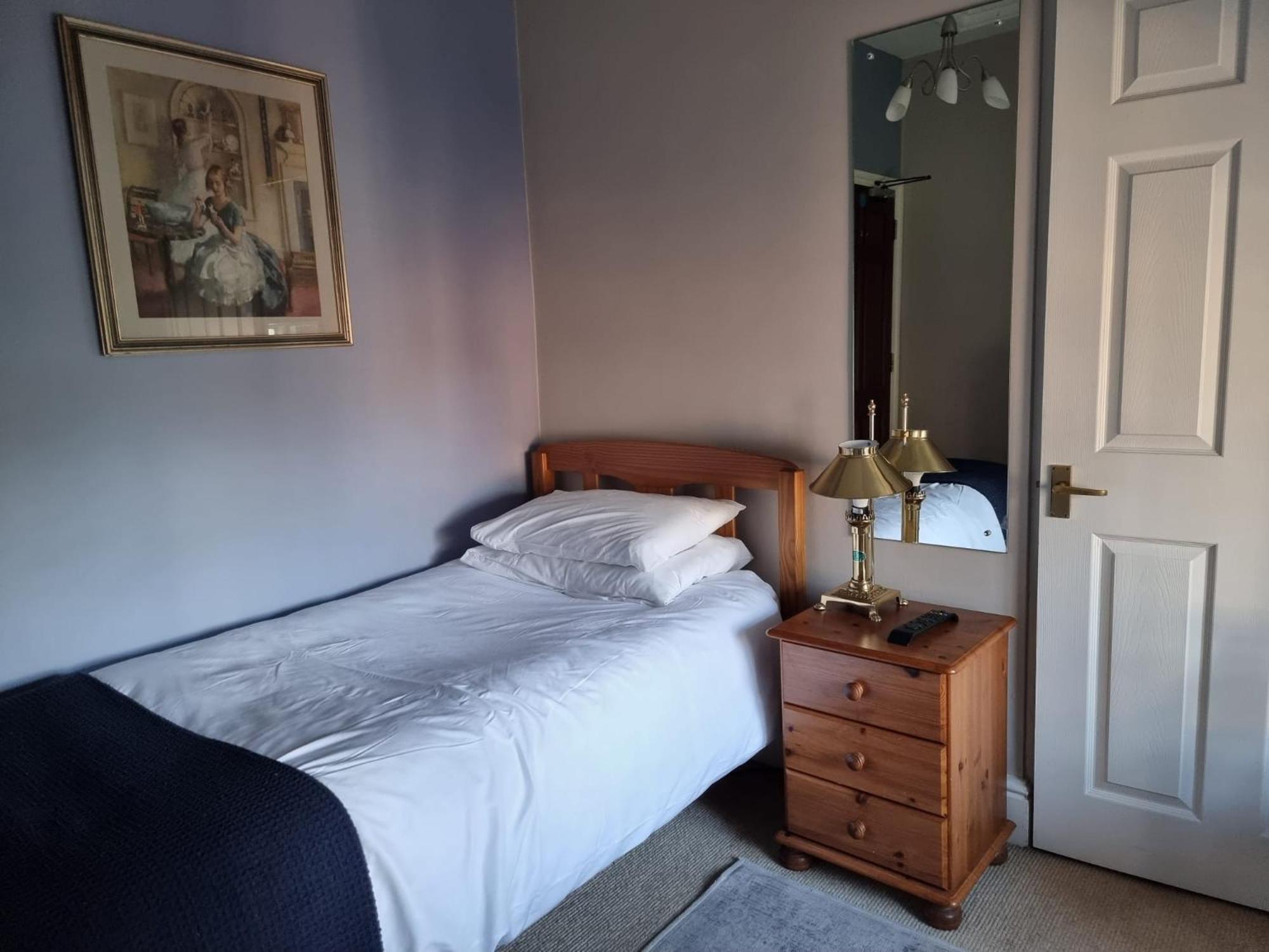 The Three Horseshoes East Worldham อัลตัน ภายนอก รูปภาพ